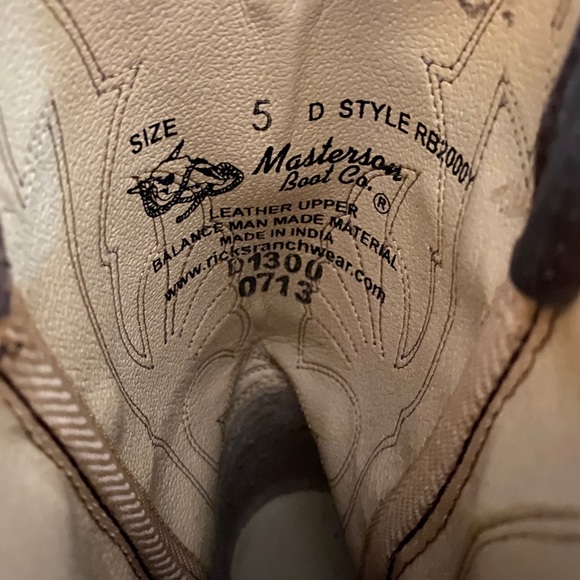 Cowboy boots size 5 - Picture 3 of 4